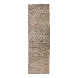 Vintage Turkish Rug 2'9" x 8'10" For Sale