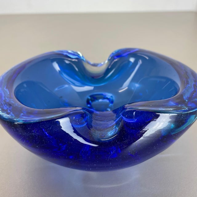 Light Blue Murano Glass Bowl or Ashtray, Italy, 1970s For Sale - Image 7 of 18