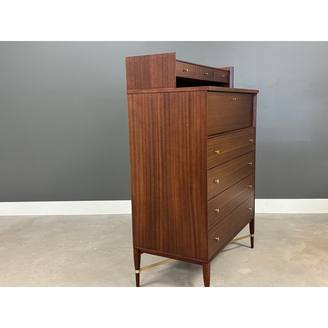 Mid-Century Modern 1960s Refinished Paul McCobb Calvin Mahogany and Brass Dresser For Sale - Image 3 of 8