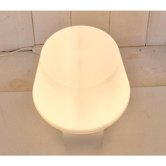 Vintage Table Lamp in Grey and White Plastic, 2000s For Sale - Image 3 of 7
