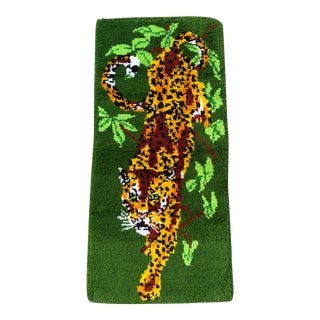20th Century Hollywood Regency Cheetah Latch Hook Wall Hanging For Sale