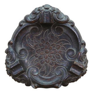 Mid Century Syroco Wood Ornate Floral Ashtray Three Cigarette Rest For Sale