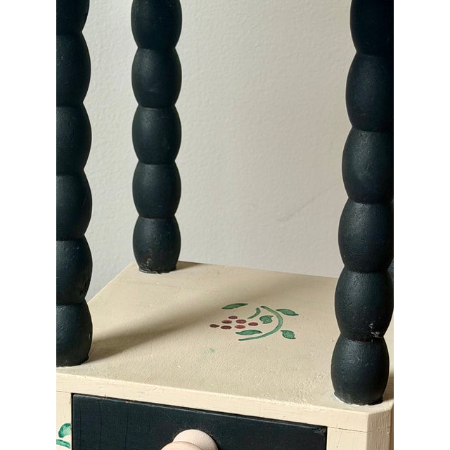 Wood Vintage Imperial Furniture Painted Mahogany Side Table | Hand Painted Berry Vine Accent Table For Sale - Image 7 of 16