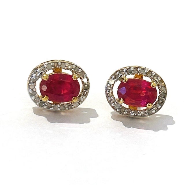 Bochic "Orient" Diamond & Ruby Stud Earrings Set In 18K Gold & Silver For Sale - Image 4 of 18