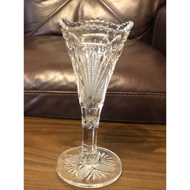1900 - 1909 1900s Early American Pressed Glass Trumpet Vase - Star and File Pattern For Sale - Image 5 of 10