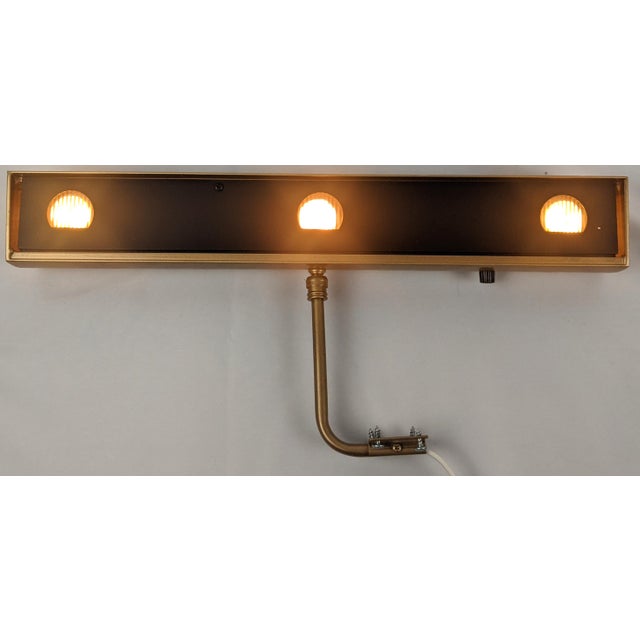 Traditional Late 20th Century FineArtLight Masterpiece Gallery Series 18.5" Dimmable Picture Light, Adjustable Arm For Sale - Image 3 of 12