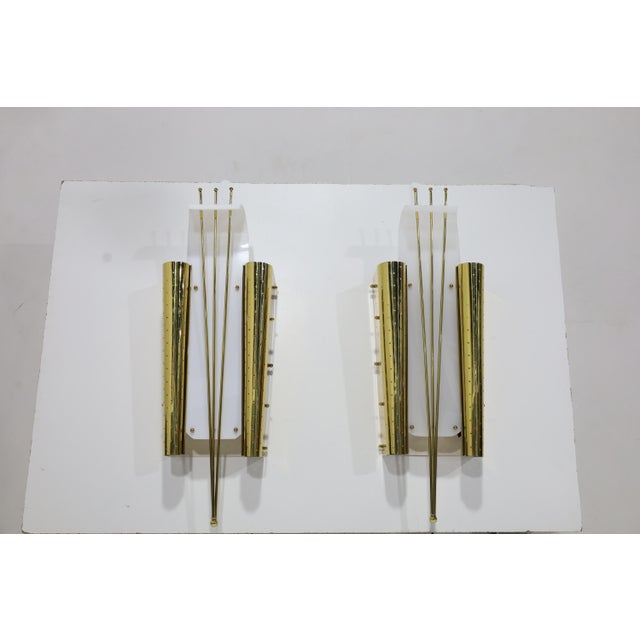 Metal Pair of Italian Wall Sconces in Brass and Lucite, 1960s For Sale - Image 7 of 8