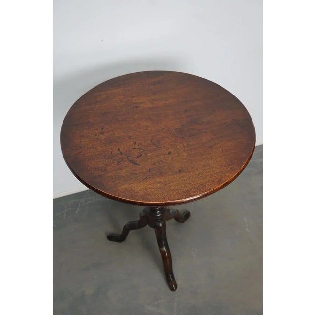 18th Century Georgian Mahogany Tilt Top Wine Table For Sale - Image 4 of 16
