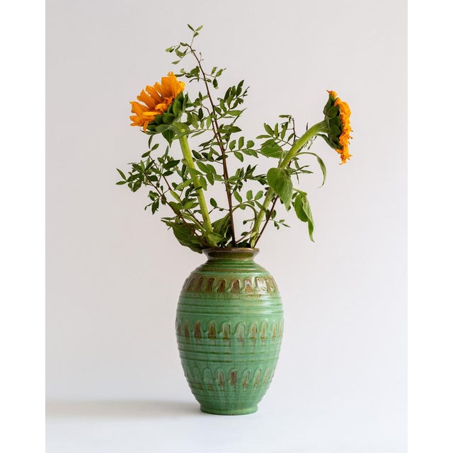 A magnificent vase by Swedish ceramic artist Erik Mornils (1900–1974) for Nittsjö Keramik, dating to the 1940s. The...