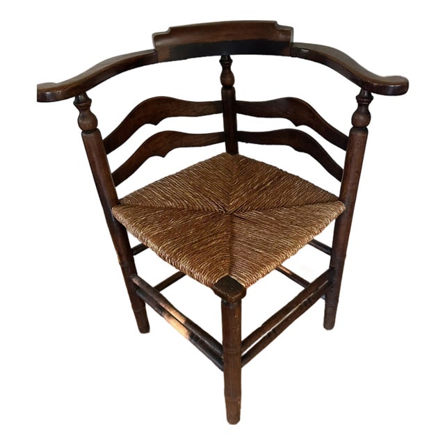 Early American 1820's Elm Delaware Corner Chair With Woven Seat For Sale