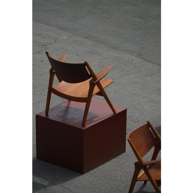 CH28 Armchairs by Hans J. Wegner for Carl Hansen & Søn, 1950s, Set of 2 For Sale - Image 9 of 18