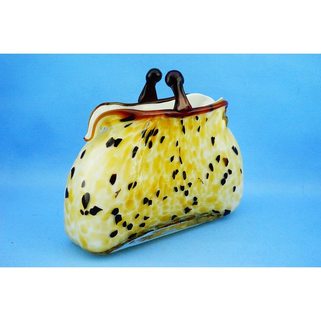 1980s 20th Century Sculpture in the Shape of a Bag Vase in Spotted Sommerso Glass attributed to Franco Moretti, Murano, 1980s For Sale - Image 5 of 18