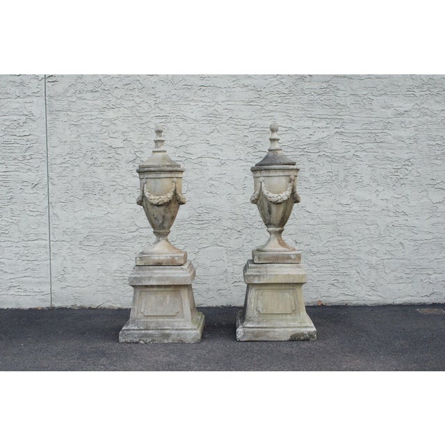 Late 20th Century Pair Of Neoclassical Style Cast Stone Garden Urns On Pedestals For Sale - Image 16 of 16