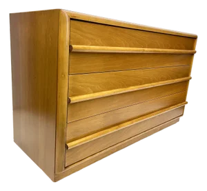 Fine Walnut Dresser by t.h. Robsjohn Gibbings for Widdicomb Furniture