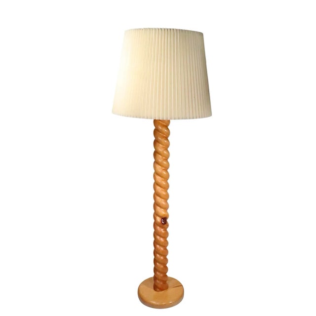 Barley Twist Floor Lamp in Pine Circa 1970/80's For Sale - Image 14 of 16