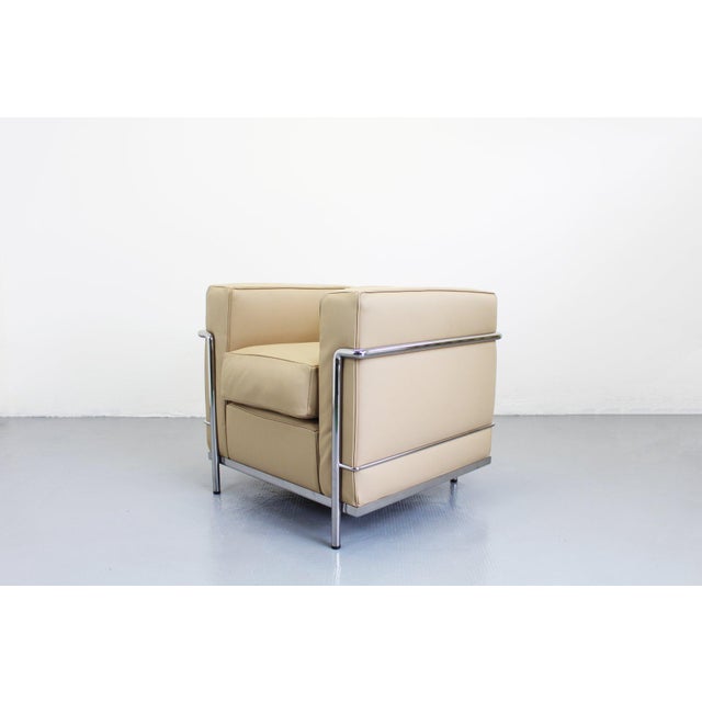 LC2 Chair by Le Corbusier for Cassina, 2000s For Sale - Image 10 of 10