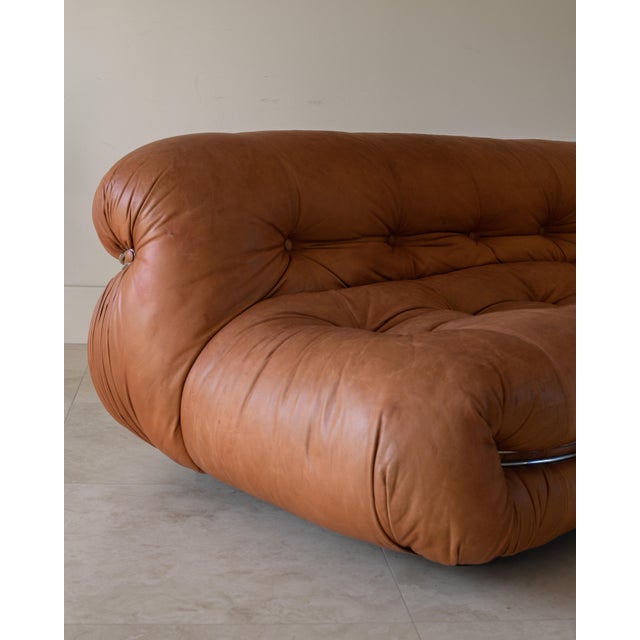 Beautiful 1970s Afra and Tobia Scarpa Soriana Sofa for Cassina, Italy. In a gorgeous burnt orange leather upholstery with...