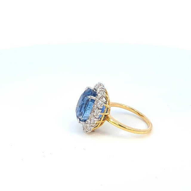 Modern 10.21 Carat Natural Blue Ceylon Sapphire Ring and Diamond Ring, Size 6 For Sale - Image 3 of 12