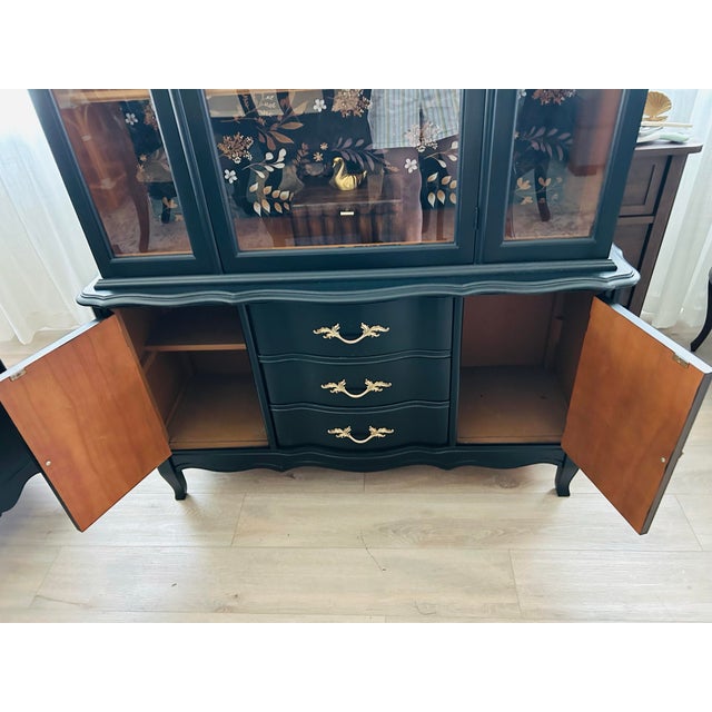Wood Vintage French Provincial China Hutch & Bar Cabinet by Bassett Furniture Company For Sale - Image 7 of 10