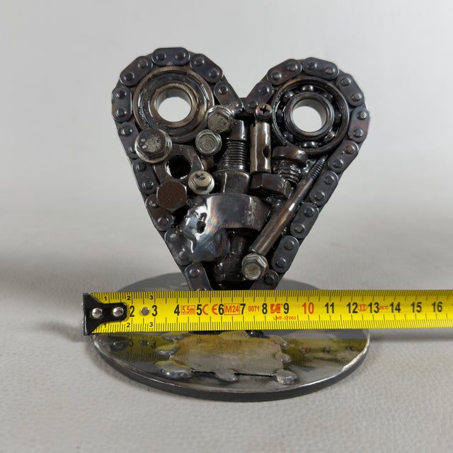 Simon Saronni, Heart Sculpture, 2025, Recycled Art Metal For Sale - Image 13 of 15