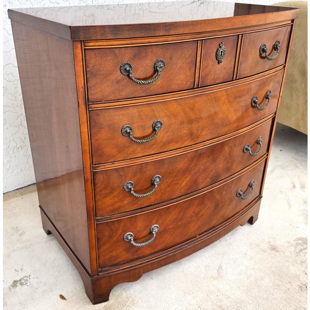 English Vintage Century Furniture Georgian Bowfront Chest of Drawers For Sale - Image 3 of 14