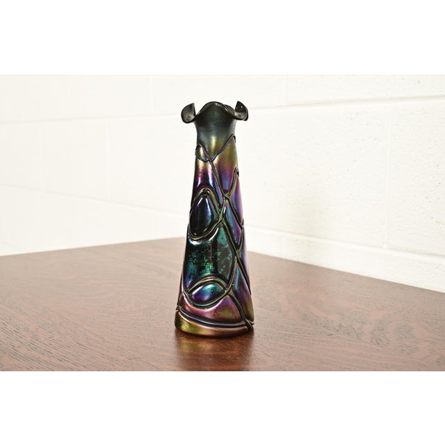 Pallme-Konig & Habel Antique Austrian Threaded Iridescent Art Glass Vase, Circa 1900 For Sale - Image 12 of 12