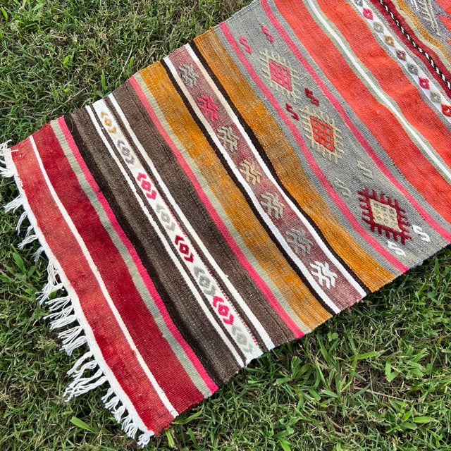 1940s Pink Skinny Distressed Kilim Rug 1’10x10 For Sale In Houston - Image 6 of 7