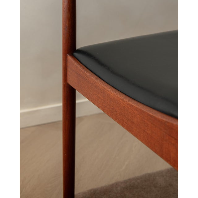 Danish Modern Teak Dining Chairs by Johannes Nørgaard, 1960s, Set of 5 For Sale - Image 14 of 18