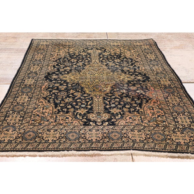 Late 19th Century Persian Farahan Rug, 03'03 X 04'10 For Sale - Image 9 of 10