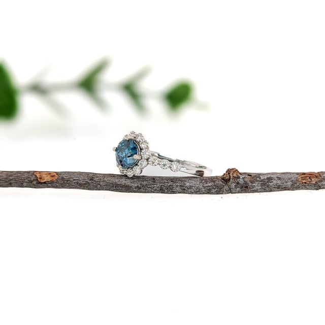 Vintage Style Blue Diamond Ring With Natural Diamond Accents: Solid 14k Gold, Size 6.75 For Sale In Columbus - Image 6 of 10