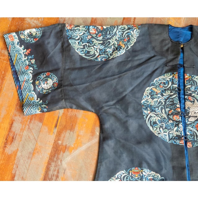 Mid 19th Century 19th Century Chinese Fine Silk Embroidered Dark Blue or Black Informal Robe For Sale - Image 5 of 17