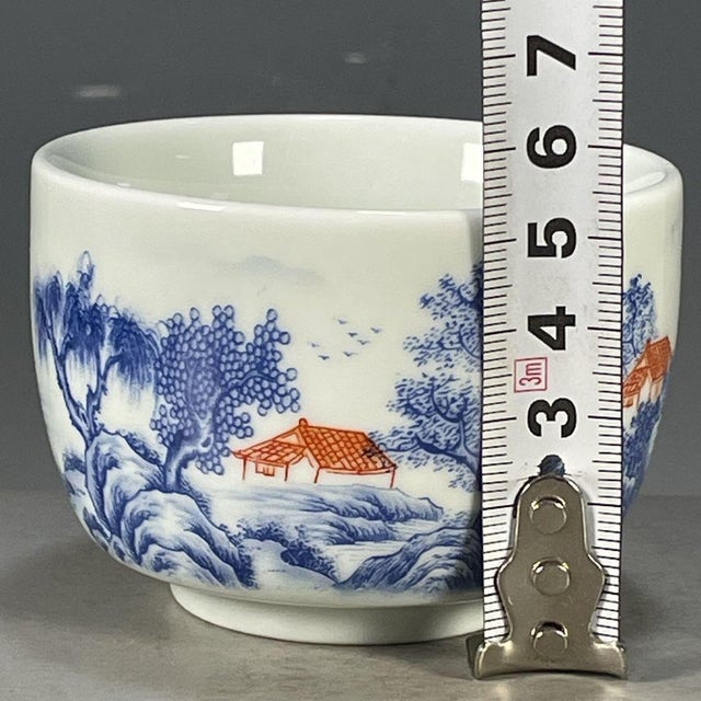 Late 20th Century Chinese Blue & White Porcelain Master Tea Cup With Landscape Scene For Sale In Los Angeles - Image 6 of 9