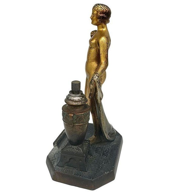 1930s Art Deco Spelter Metal Nude Flapper Goddess Desktop Torch Tip Table Lighter For Sale - Image 4 of 11
