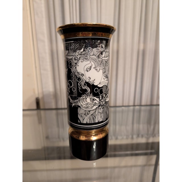 Hungarian Endre Szasz for Hollohaza Porcelain Vase For Sale - Image 10 of 11