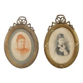 Two Portraits, 1890s, Sanguine and Pencil on Paper, Set of 2 For Sale