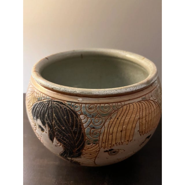1970s Willam C. Alexander Terra Sigillata Studio Pottery Bowl With Images of Children, Signed For Sale - Image 10 of 11