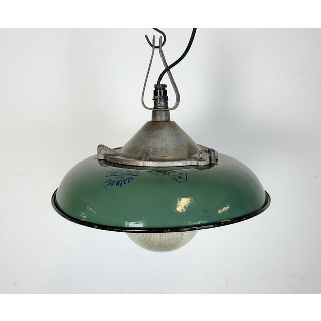 Industrial Green Enamel Factory Pendant Lamp in Cast Iron, 1960s For Sale - Image 10 of 16