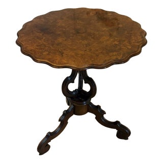 Antique Victorian Burr Walnut Scalloped Side Table, 1860 For Sale