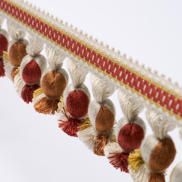 Contemporary SAMPLE - Schumacher Ali Tassel In Spice For Sale - Image 3 of 4