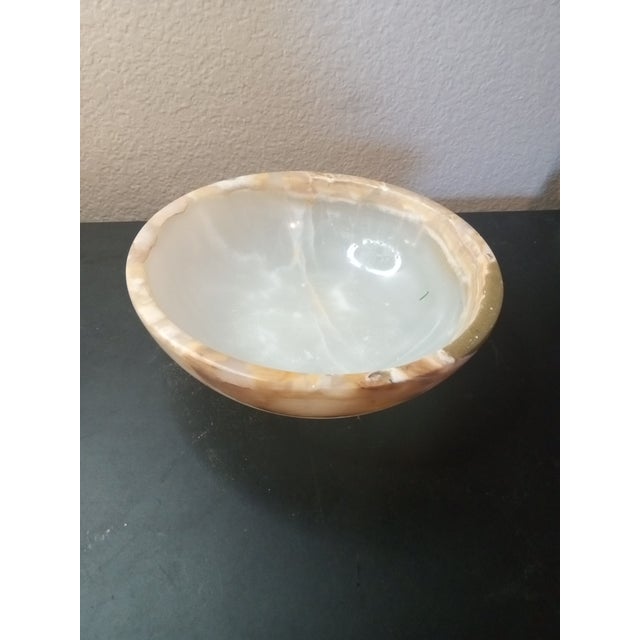 Asian Vintage Genuine Variegated Onyx Decorative Bowl, Made in Pakistan For Sale - Image 3 of 7