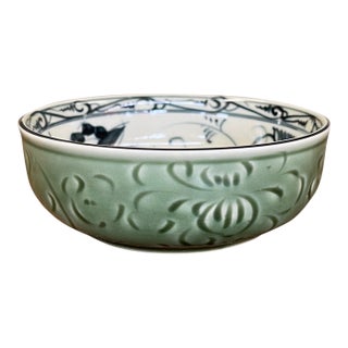 Vintage Bat Trang Vietnam Hand-Painted Ceramic Bowl With Green Relief Glaze and Floral Interior Design. For Sale