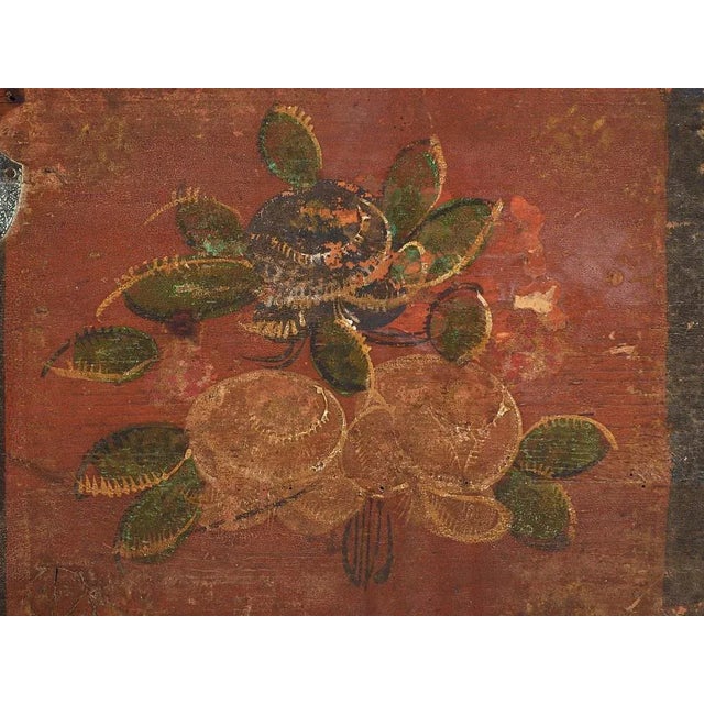 Small Antique Chest with Floral Motifs, 1920s For Sale - Image 6 of 10