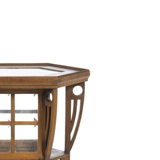 Early 20th Century Art Nouveau Showcase in Walnut For Sale - Image 4 of 6