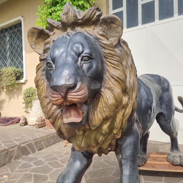 Large Bronze Sculptures of Lions, 1870, Set of 2 For Sale - Image 13 of 18