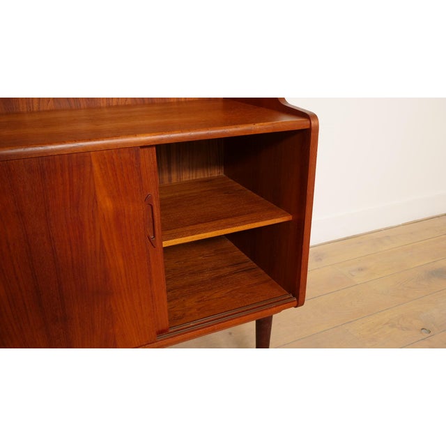 Vintage Bookcase in Teak, 1960s For Sale - Image 10 of 11