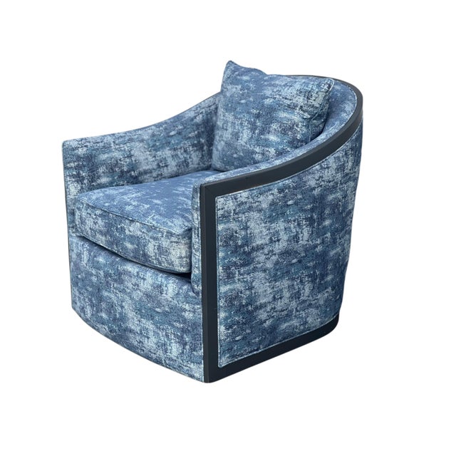 Pair Sam Moore Hooker Furniture Swivel Chairs & Ottomans For Sale - Image 11 of 18