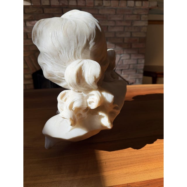 Antique Alabaster Sculpture of Two Intertwined Female Busts For Sale - Image 10 of 18
