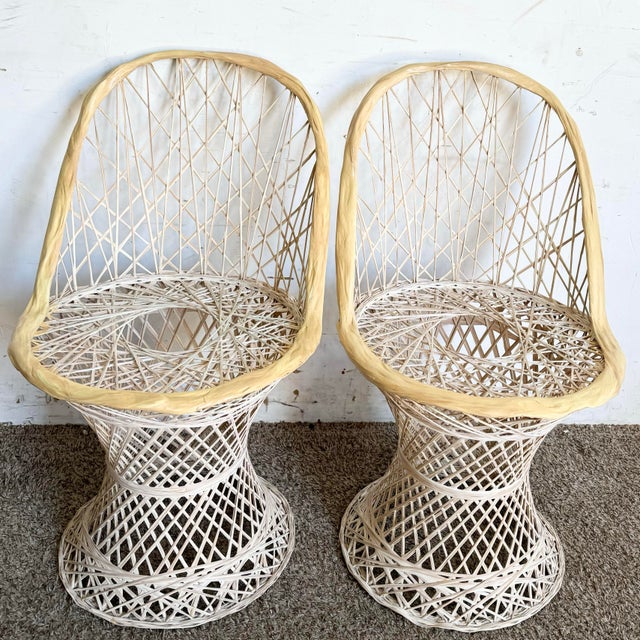 Plastic Mid Century Modern Spun Fiberglass Woodard Dining Set - 3 Pieces For Sale - Image 7 of 12