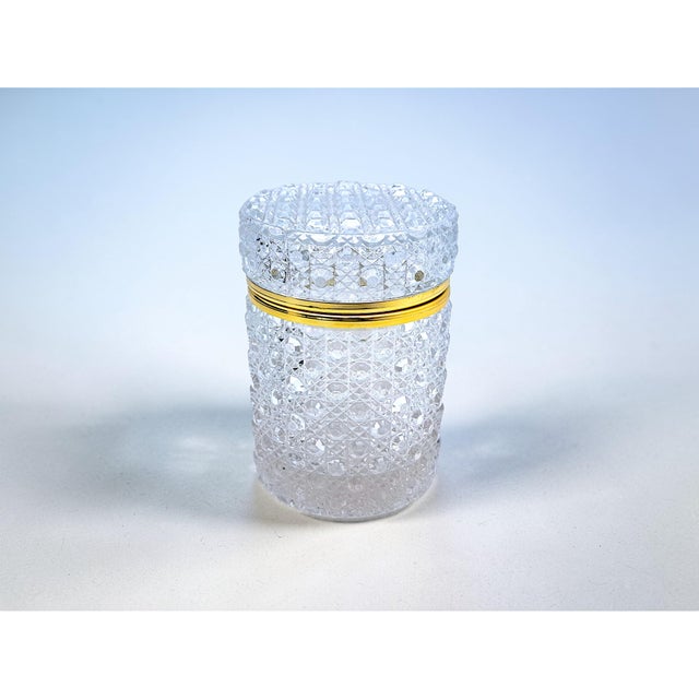 Cut Crystal Jewelry Box in the style of Baccarat, 1950s For Sale - Image 6 of 6