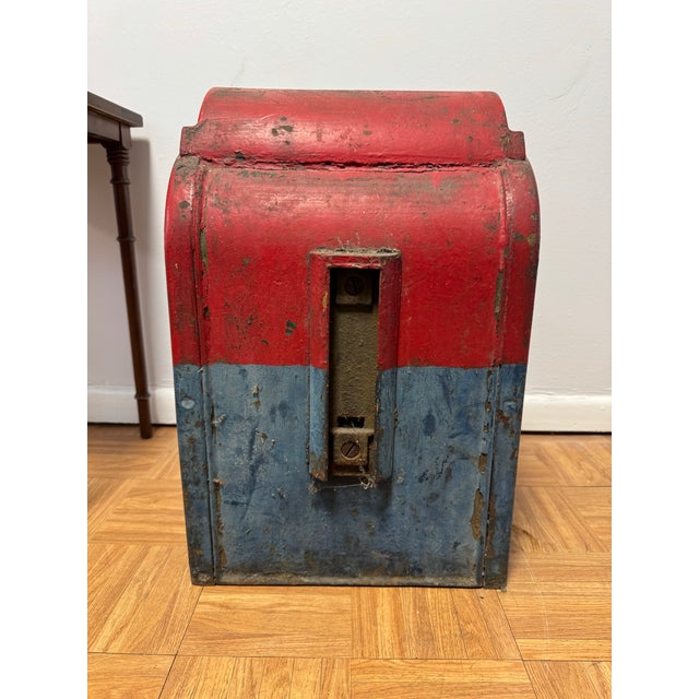 Late 19th Century Antique u.s. Mail Cast Iron Street Collection Box — Carlisle Foundry Co., Carlisle Pa, C. Late 19th Century For Sale - Image 5 of 12